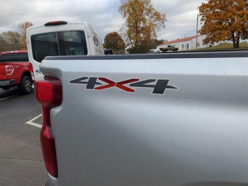 2022 Chevrolet Silverado 2500 Custom