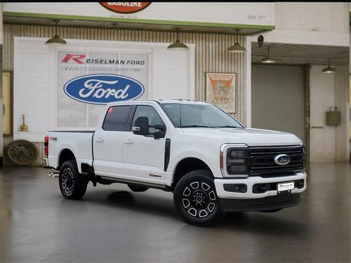 2026 Ford F-350 Platinum