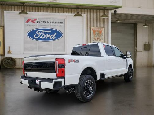 2026 Ford F-350 Platinum
