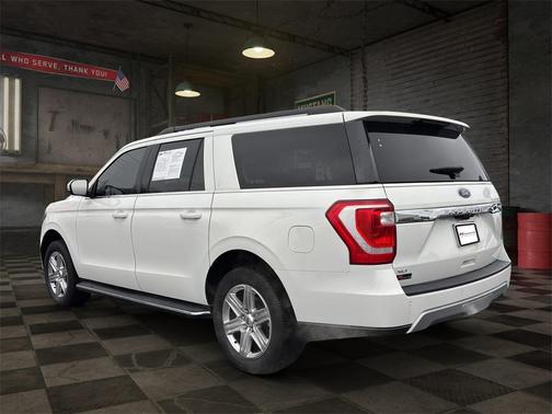 2021 Ford Expedition Max XLT