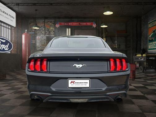 2018 Ford Mustang EcoBoost
