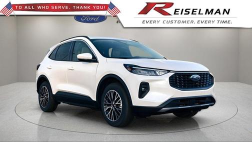 Star White Metallic Tri-Coat 2024 Ford Escape PHEV SE