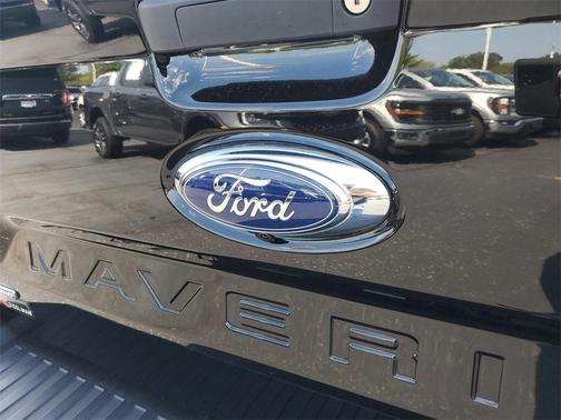 2024 Ford Maverick XL