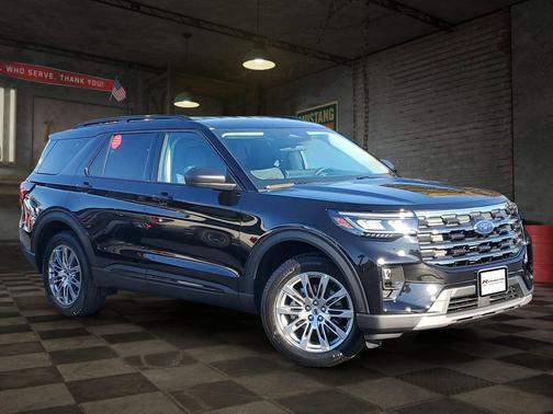 Agate Black Metallic 2026 Ford Explorer Active