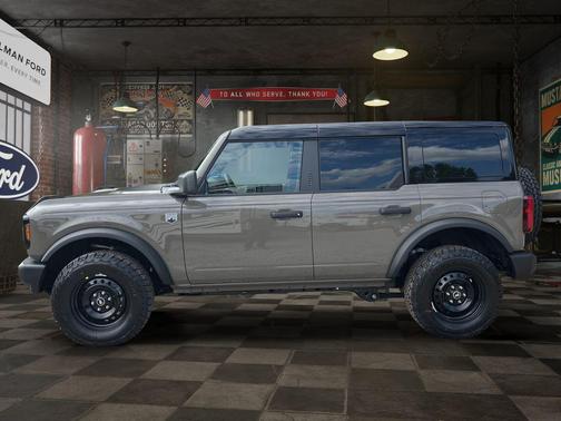 Marsh Gray 2026 Ford Bronco Big Bend