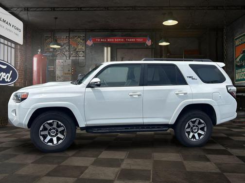 Super White 2021 Toyota 4Runner TRD Off Road Premium