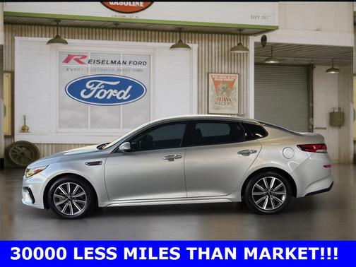 2019 Kia Optima EX