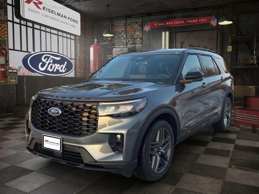 Gray 2026 Ford Explorer ST-Line