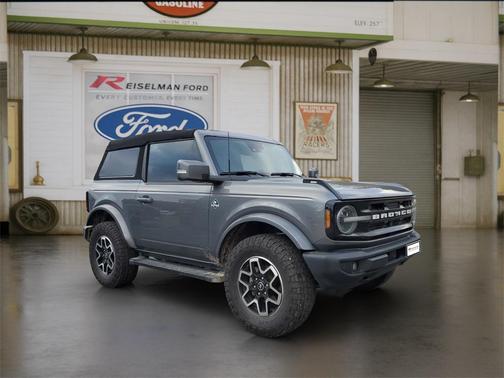 2022 Ford Bronco Outer Banks