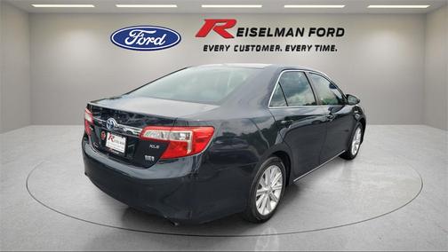 2013 Toyota Camry Hybrid LE