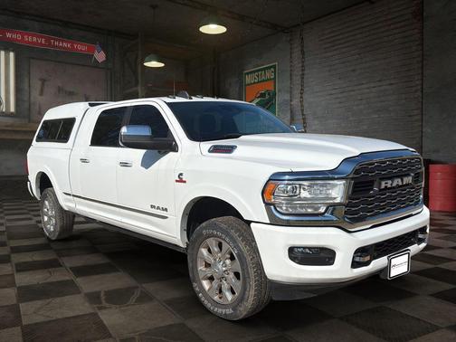 2022 RAM 2500 Limited Mega Cab 4x4 6'4' Box