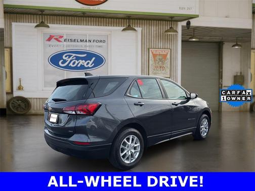 2022 Chevrolet Equinox LS