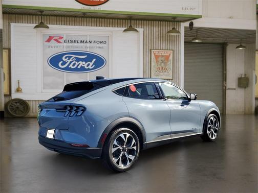 2025 Ford Mustang Mach-E Select