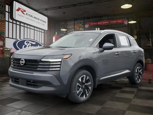 2025 Nissan Kicks SV