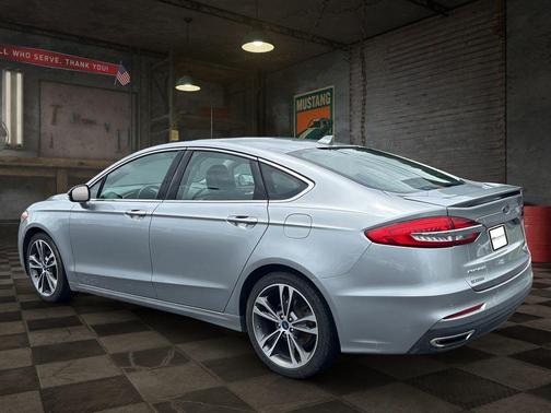 Iconic Silver Metallic 2020 Ford Fusion Titanium