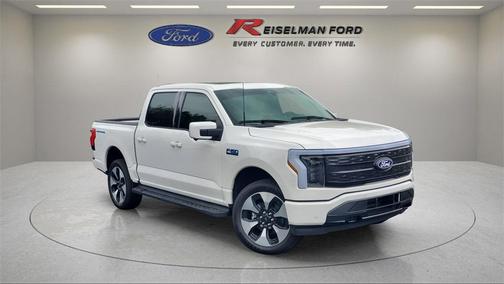 2025 Ford F-150 Lightning Platinum