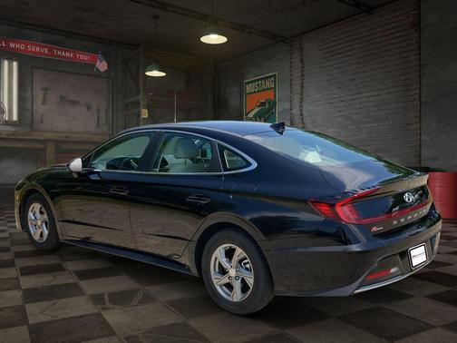 Onyx Black 2023 Hyundai SONATA SE