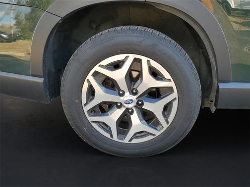 2022 Subaru Forester Premium