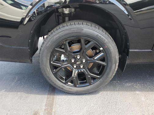 2025 Ford Maverick Lobo Standard