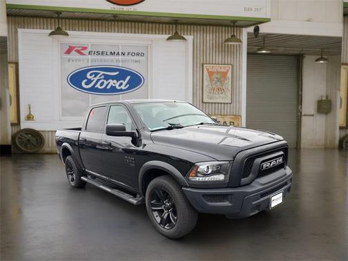 2023 RAM 1500 Classic Warlock Crew Cab 4x4 5'7' Box