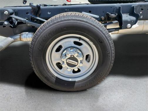 2025 Ford F-350 XL