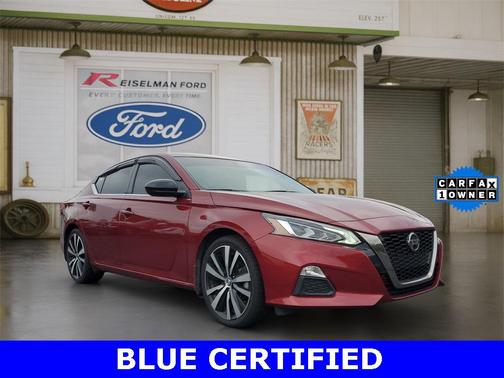 2022 Nissan Altima SR FWD