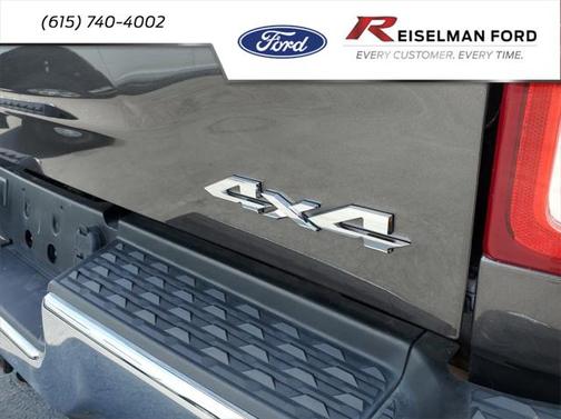 2022 RAM 3500 Big Horn Crew Cab 4x4 8' Box