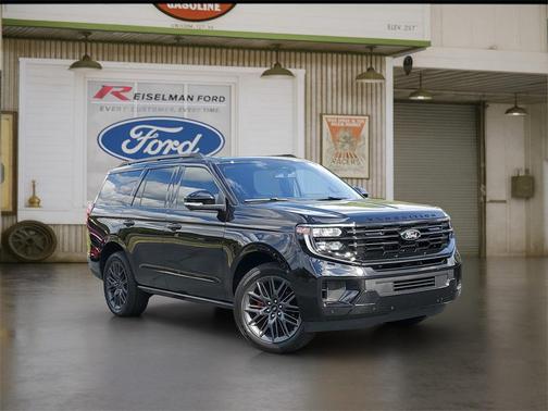 2025 Ford Expedition Platinum