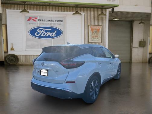 2023 Nissan Murano SL FWD