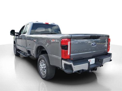 2025 Ford F-350 XLT