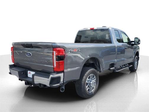 2025 Ford F-350 XLT