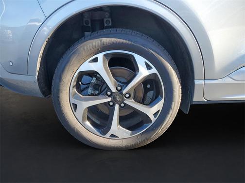 2023 Ford Escape ST-Line Elite