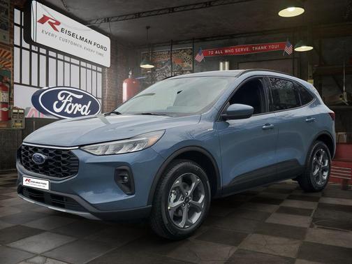 2026 Ford Escape ST-Line Select