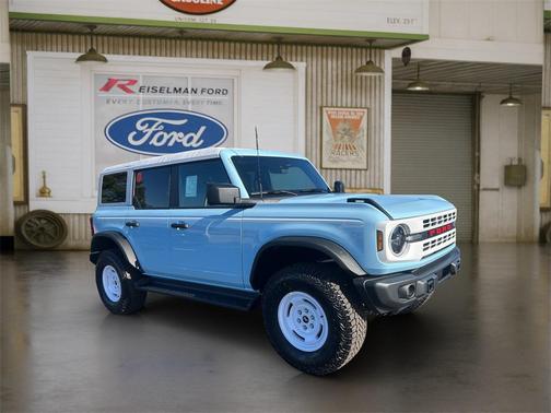 2025 Ford Bronco Heritage Edition