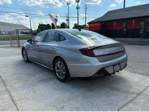2021 Hyundai SONATA SEL
