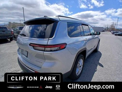 2024 Jeep Grand Cherokee L Laredo