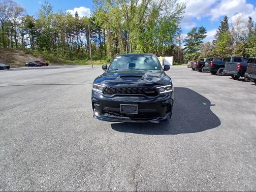 Diamond Black Clear-Coat Exterior Paint 2026 Dodge Durango GT Plus