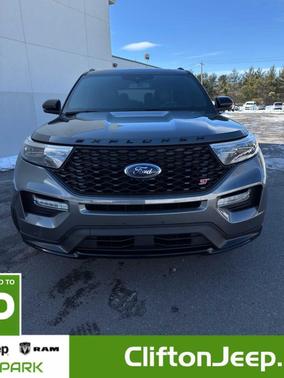 2023 Ford Explorer ST