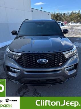 2023 Ford Explorer ST