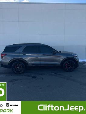 2023 Ford Explorer ST