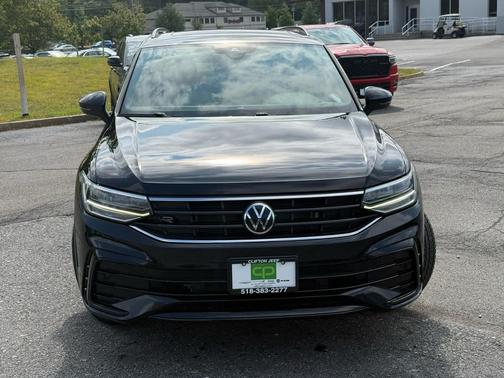 2022 Volkswagen Tiguan 2.0T SE R-Line Black 4MOTION