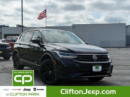2022 Volkswagen Tiguan 2.0T SE R-Line Black 4MOTION
