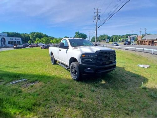 Bright White Clear-Coat Exterior Paint 2026 RAM 2500 Tradesman Regular Cab 4x4 8' Box