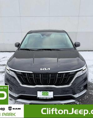 2024 Kia Carnival LX