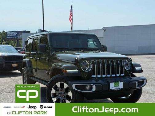 2023 Jeep Wrangler 4-Door Sahara 4x4