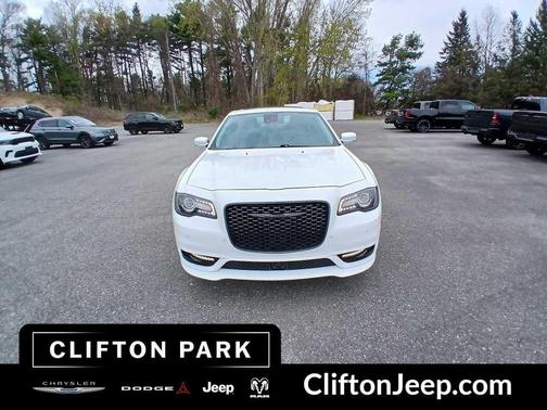 Bright White 2023 Chrysler 300 Touring