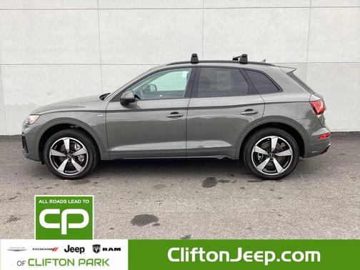 2023 Audi Q5 45 S line Premium Plus