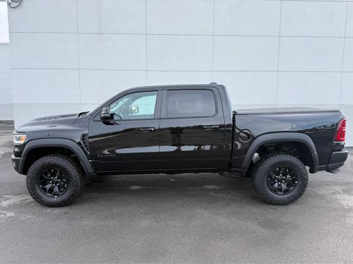 2026 RAM 1500 RHO Crew Cab 4x4 5'7' Box