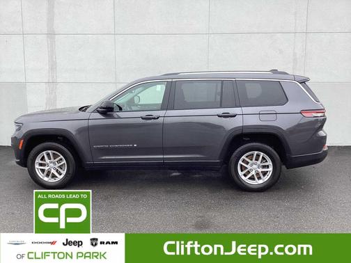 2022 Jeep Grand Cherokee L Laredo