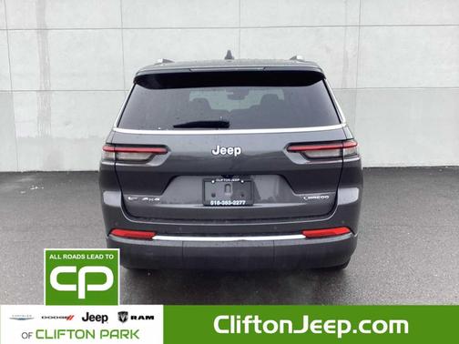2022 Jeep Grand Cherokee L Laredo